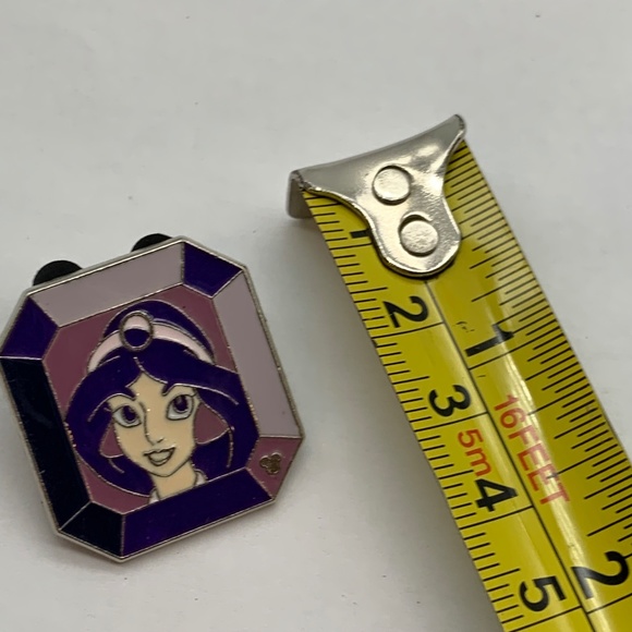 Disney Parks Princess Jasmine Gem Purple Hidden Mickey 2008 Lapel Pin - Picture 5 of 5